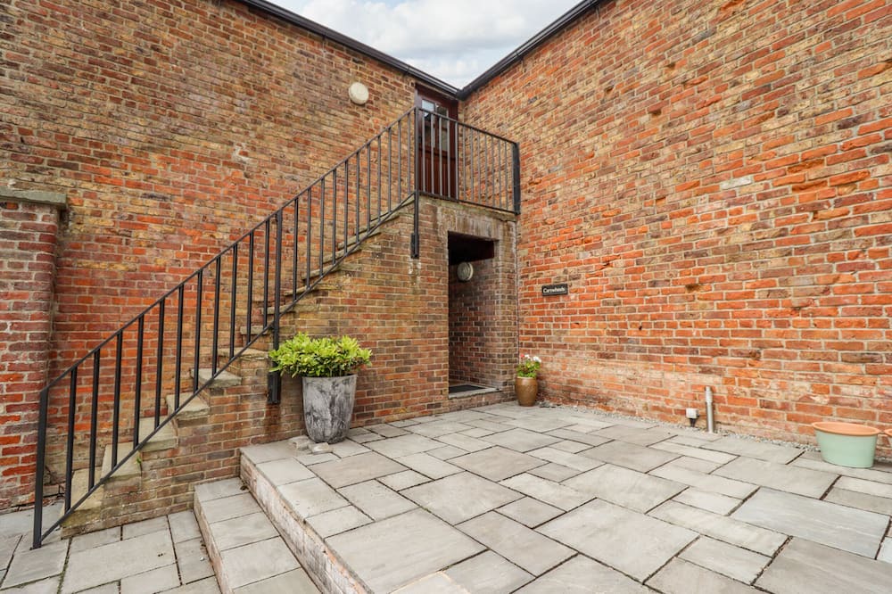 Photo of Others in Thwing