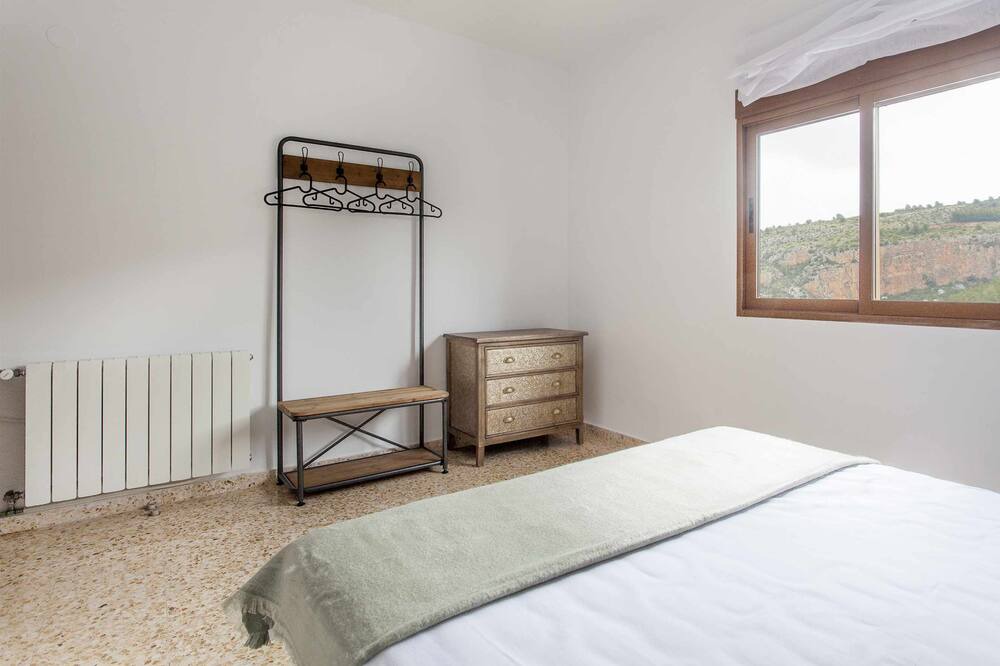 Photo of Bedroom in Alpuente