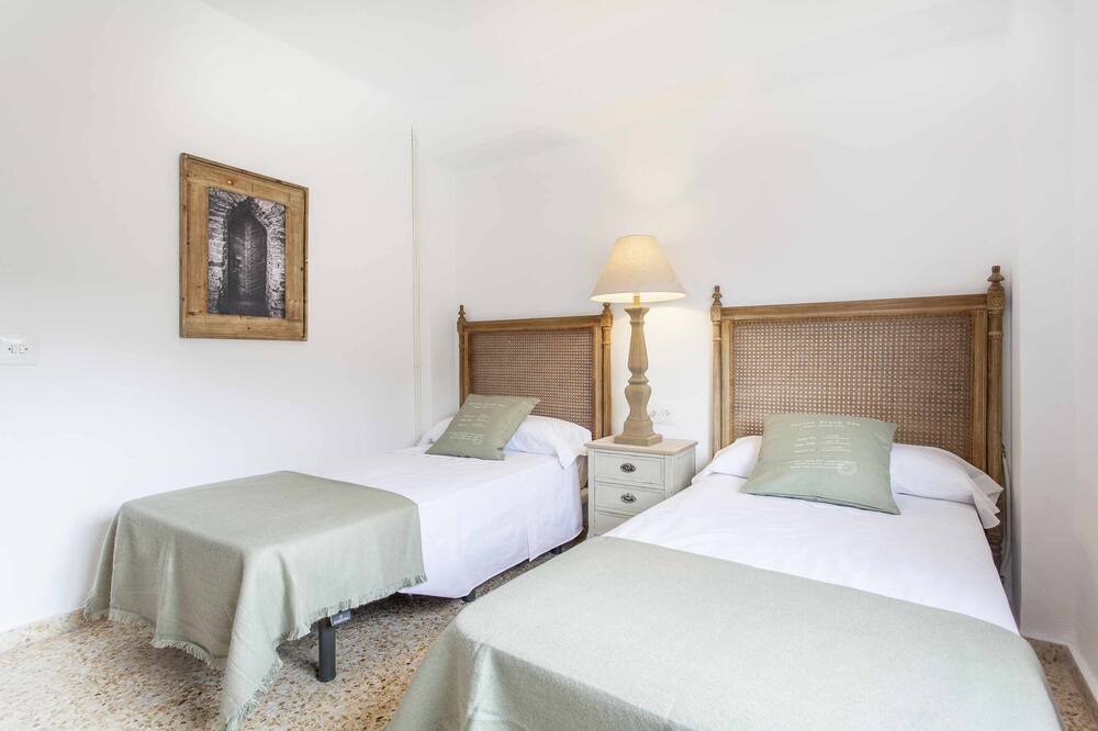 Photo of Bedroom in Alpuente