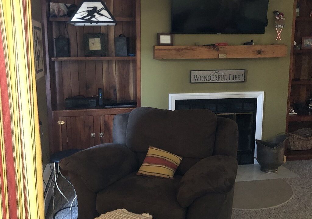 Photo of Livingroom in North Creek