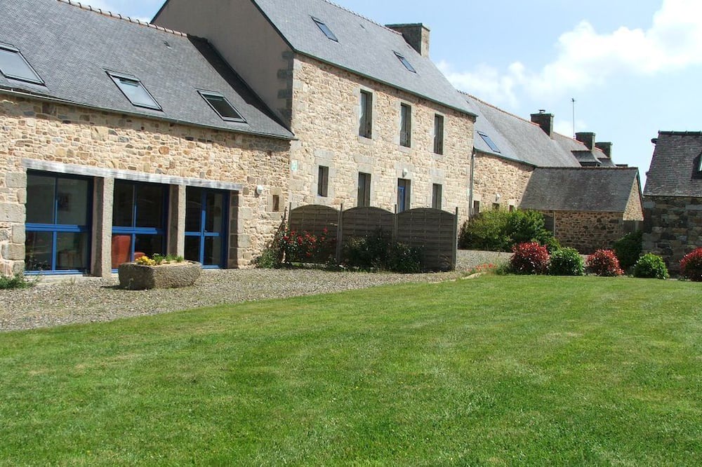 Photo of Outdoor in Pedernec