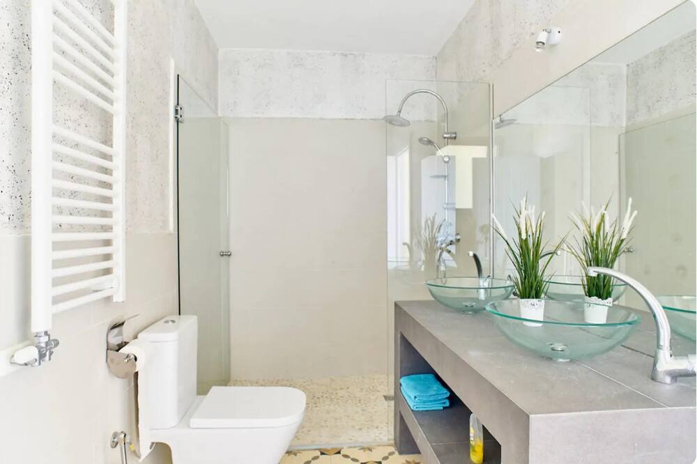 Photo of Bathroom in Olivella