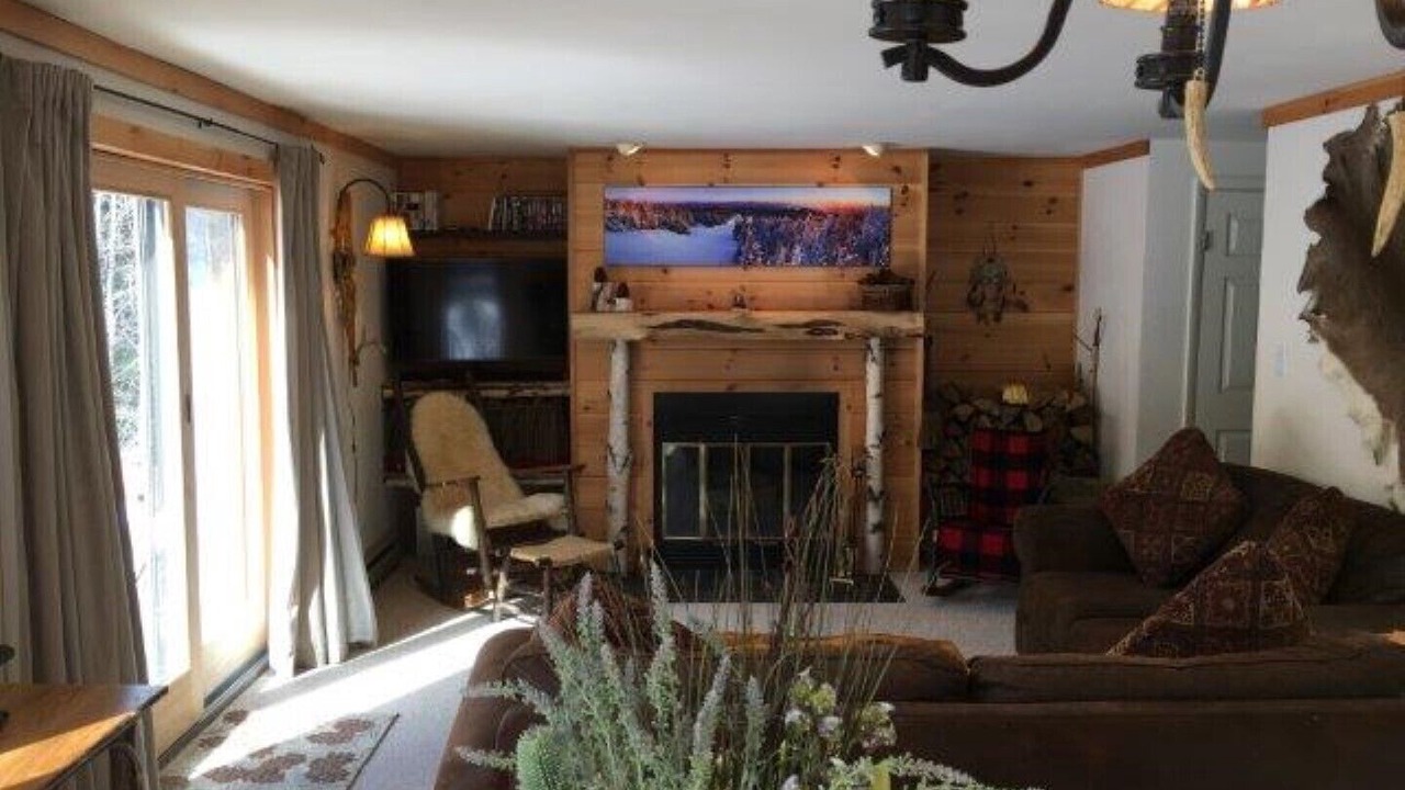 Photo of Livingroom in North Creek