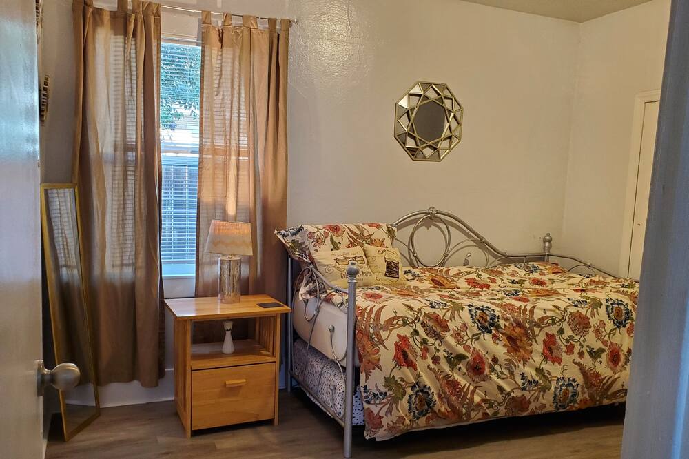 Photo of Bedroom in Yuba City