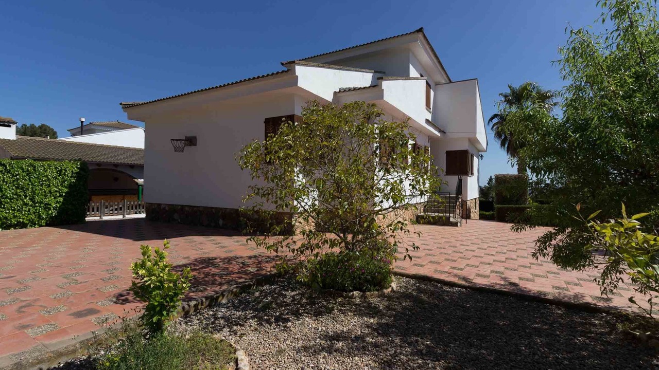 Photo of Outdoor in La Bisbal del Penedes