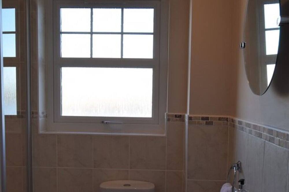Photo of Bathroom in Garlieston