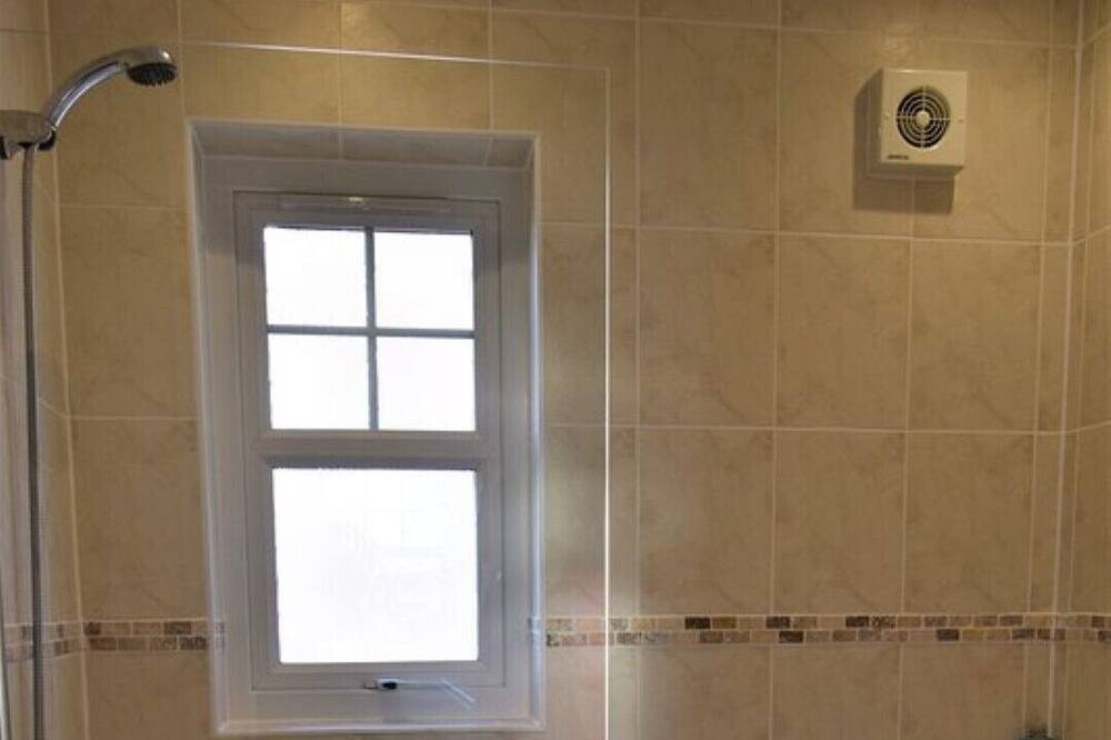 Photo of Bathroom in Garlieston