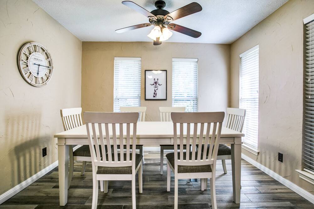 Photo of Kitchen in Cowley
