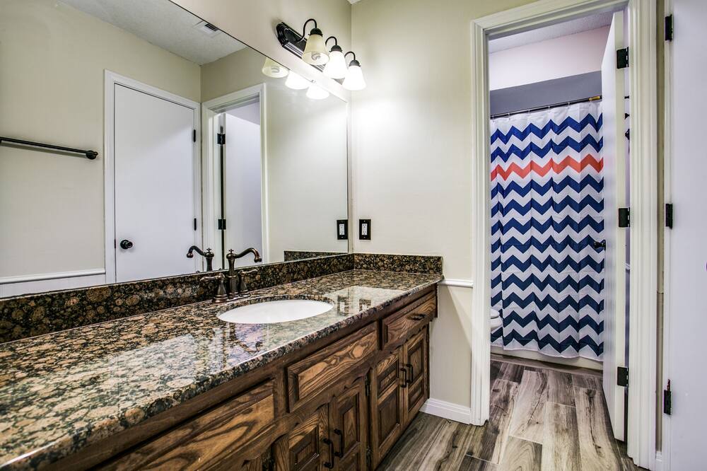 Photo of Bathroom in Cowley