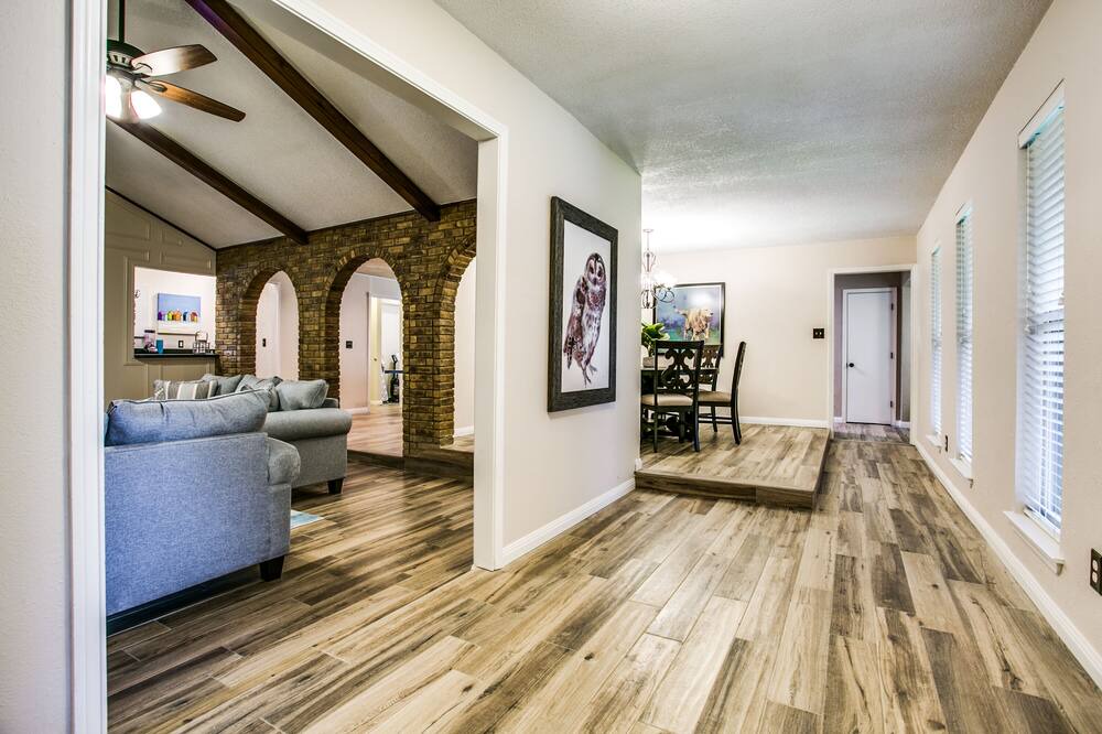 Photo of Livingroom in Cowley