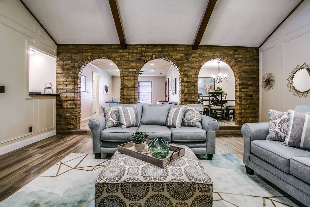 Photo of Livingroom in Cowley