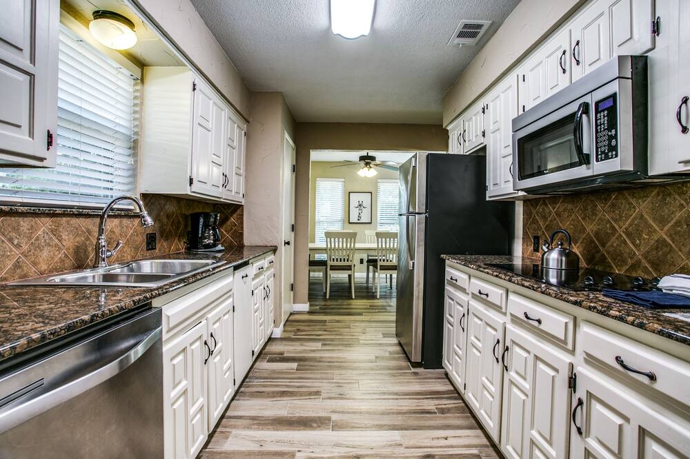 Photo of Kitchen in Cowley