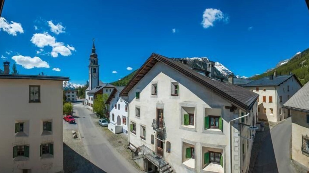 Photo of Outdoor in Bever