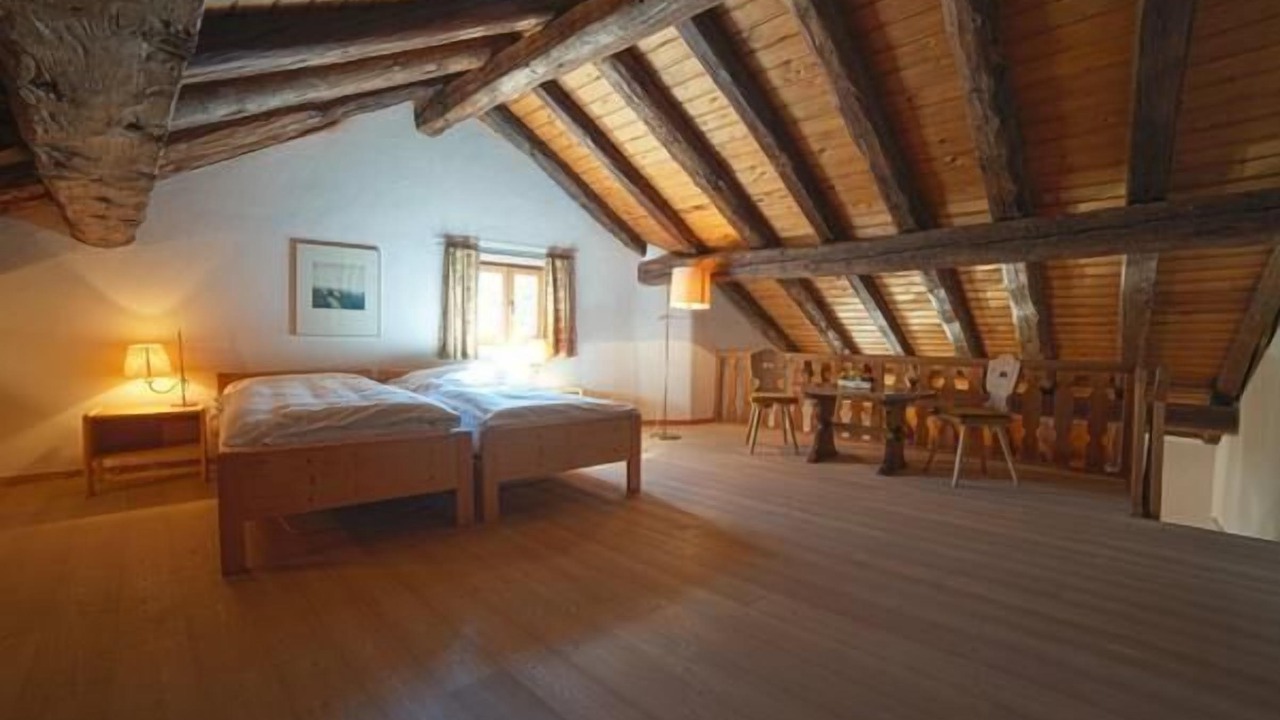 Photo of Bedroom in Bever