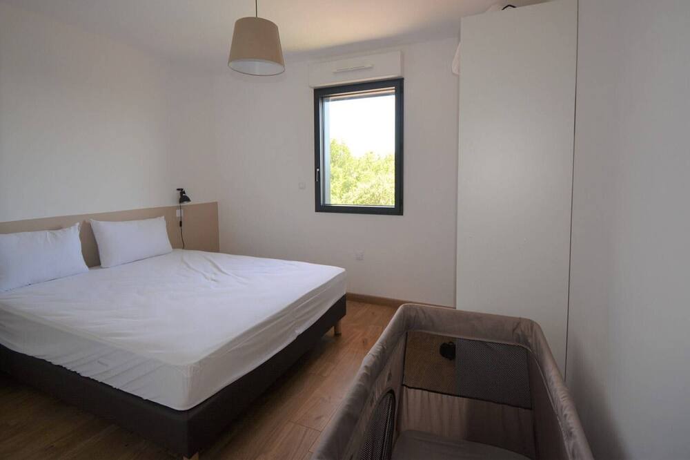 Photo of Bedroom in Saint Alban Auriolles