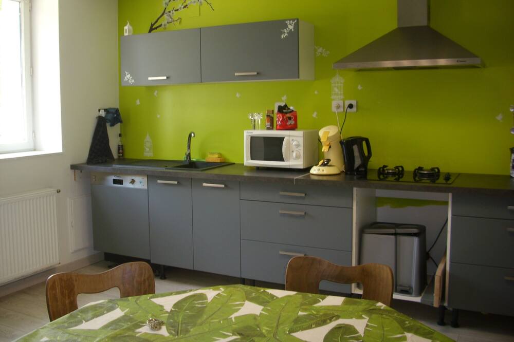 Photo of Kitchen in Gray