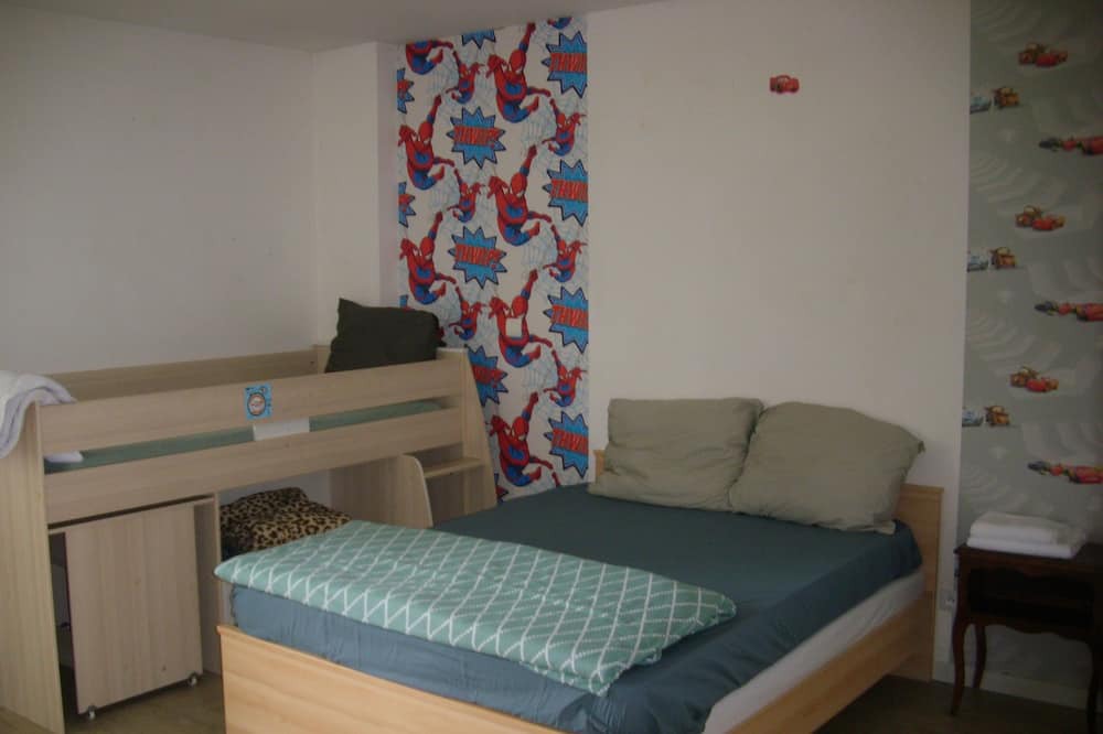 Photo of Bedroom in Gray