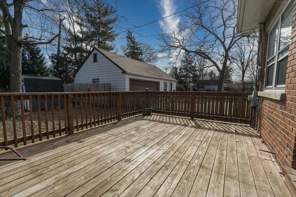 Photo of Outdoor in Addison