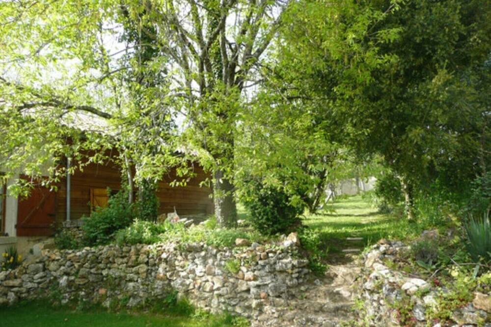 Photo of Outdoor in Neuvic
