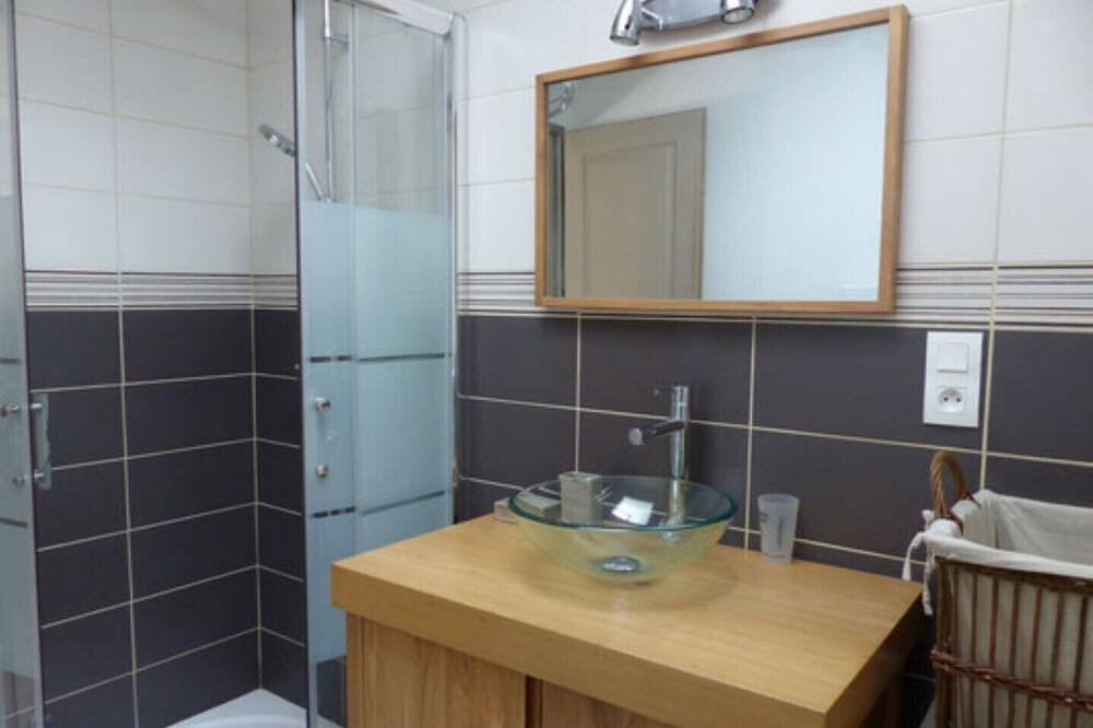 Photo of Bathroom in Neuvic