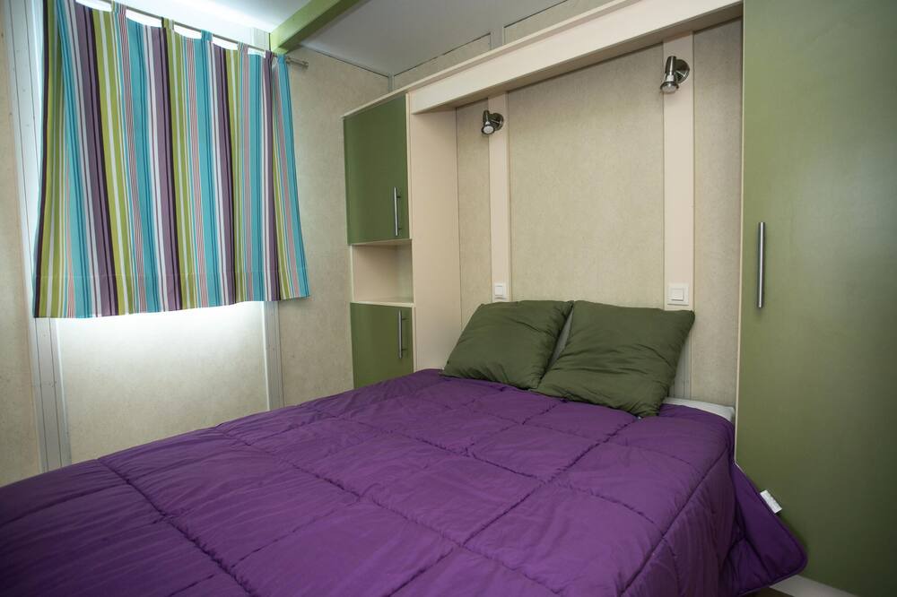 Photo of Bedroom in Pamiers