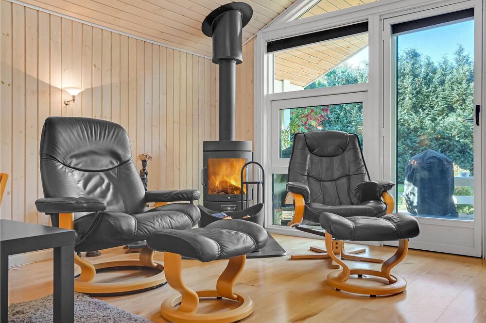Photo of Bedroom in Follenslev