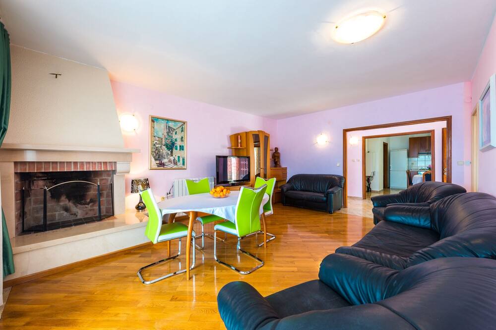 Photo of Livingroom in Slano