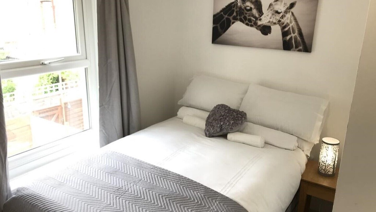 Photo of Bedroom in Shirley