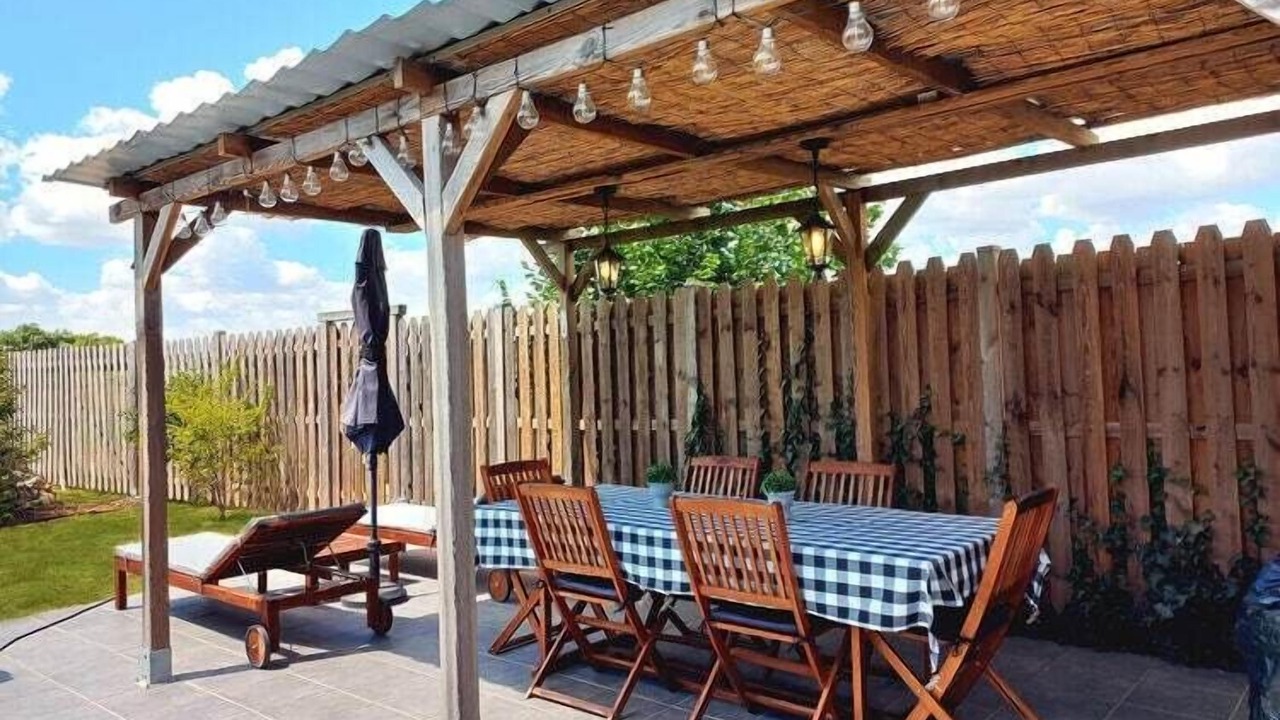 Photo of Outdoor in La Chapelle-Blanche-Saint-Martin