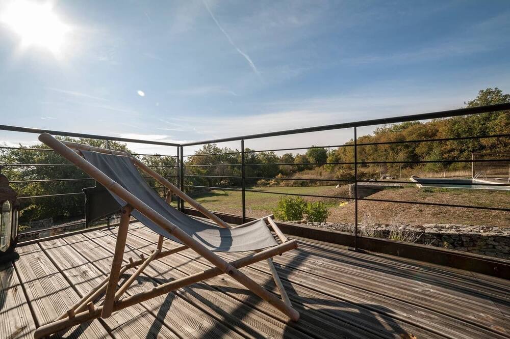 Photo of Patio Balcony in Caniac-du-Causse