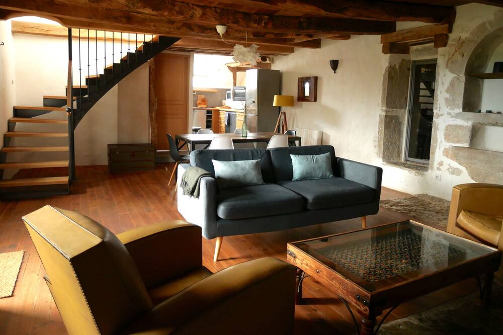 Photo of Livingroom in Caniac-du-Causse