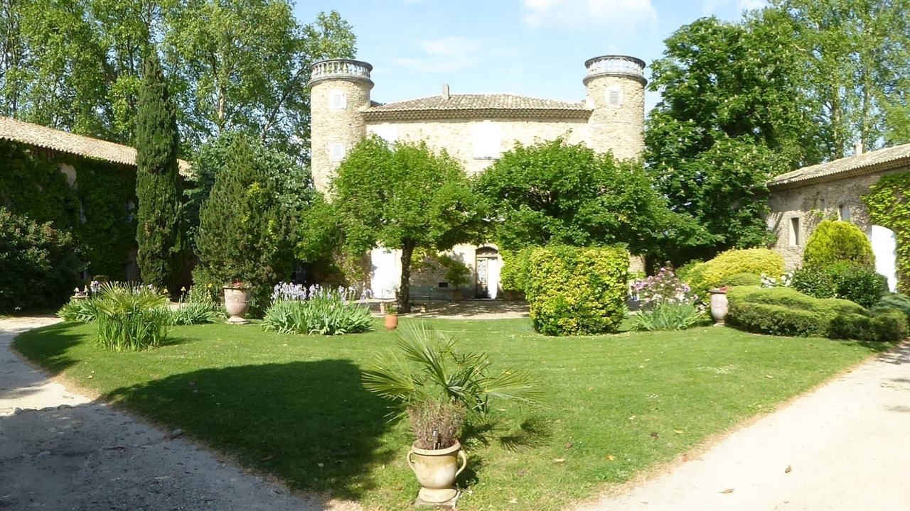 Photo of Outdoor in Pont-Saint-Esprit