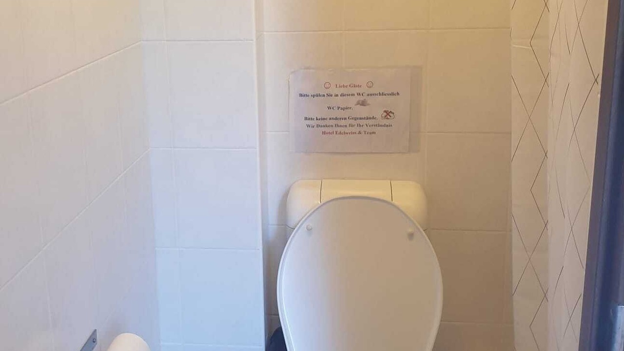 Photo of Bathroom in Nohl
