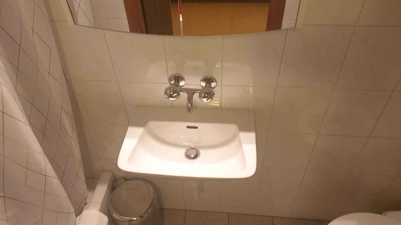 Photo of Bathroom in Nohl