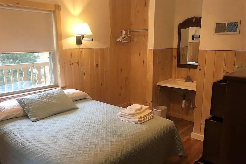 Photo of Bedroom in Oliverea