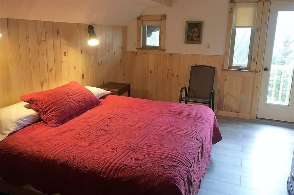 Photo of Bedroom in Oliverea