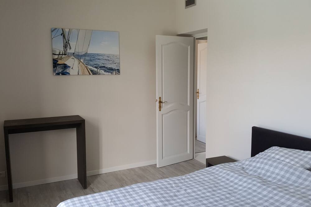 Photo of Bedroom in Villegly