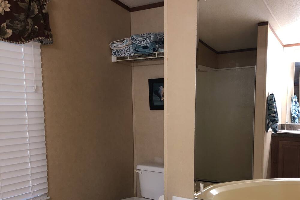 Photo of Bathroom in Boothville-Venice