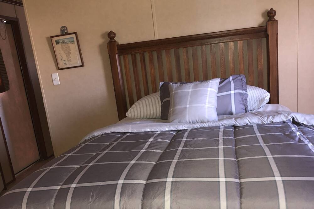 Photo of Bedroom in Boothville-Venice