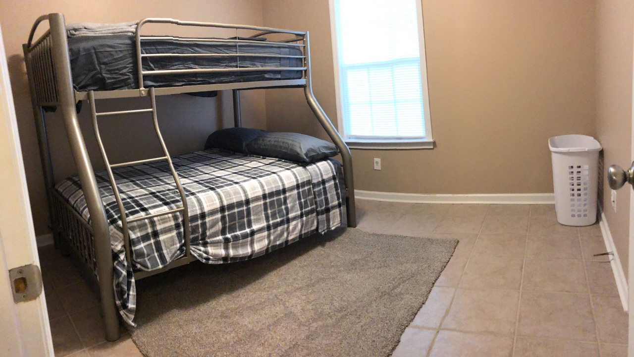 Photo of Bedroom in Daleville