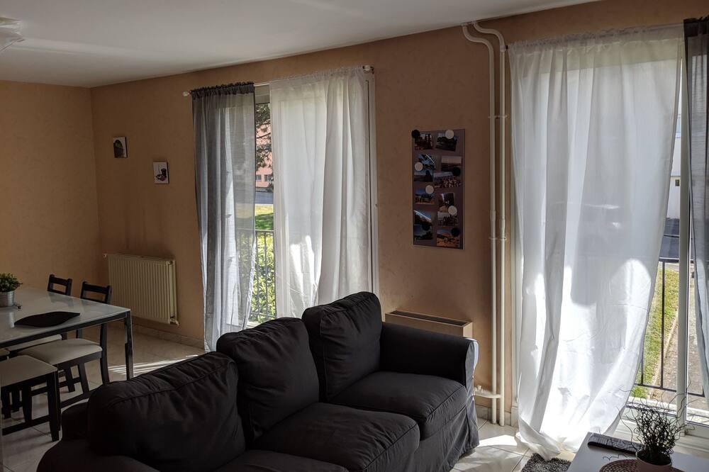 Photo of Livingroom in Lambezellec