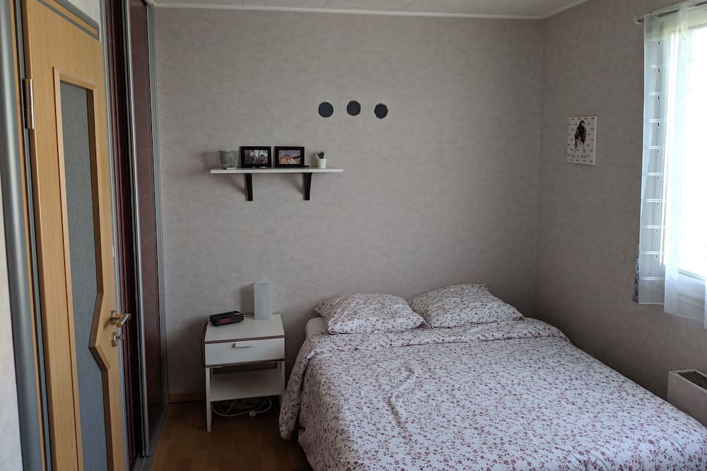 Photo of Bedroom in Lambezellec