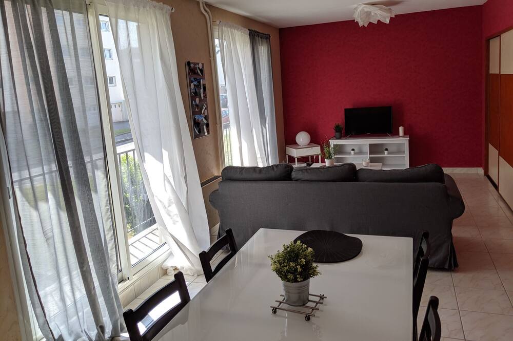 Photo of Livingroom in Lambezellec