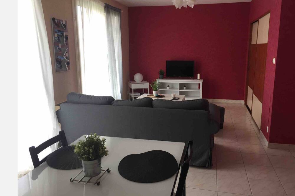 Photo of Livingroom in Lambezellec