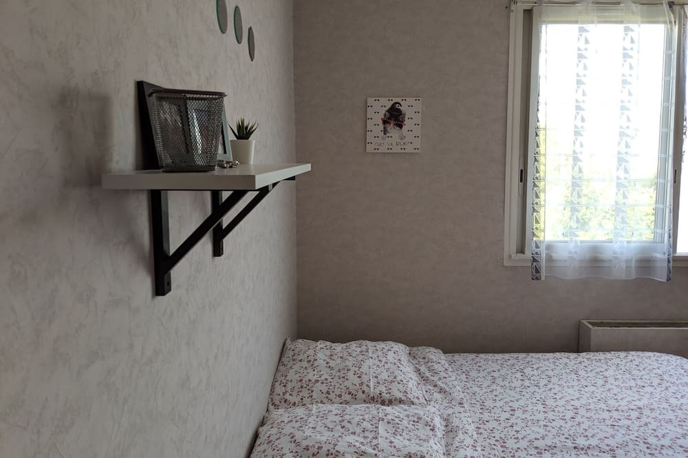 Photo of Bedroom in Lambezellec