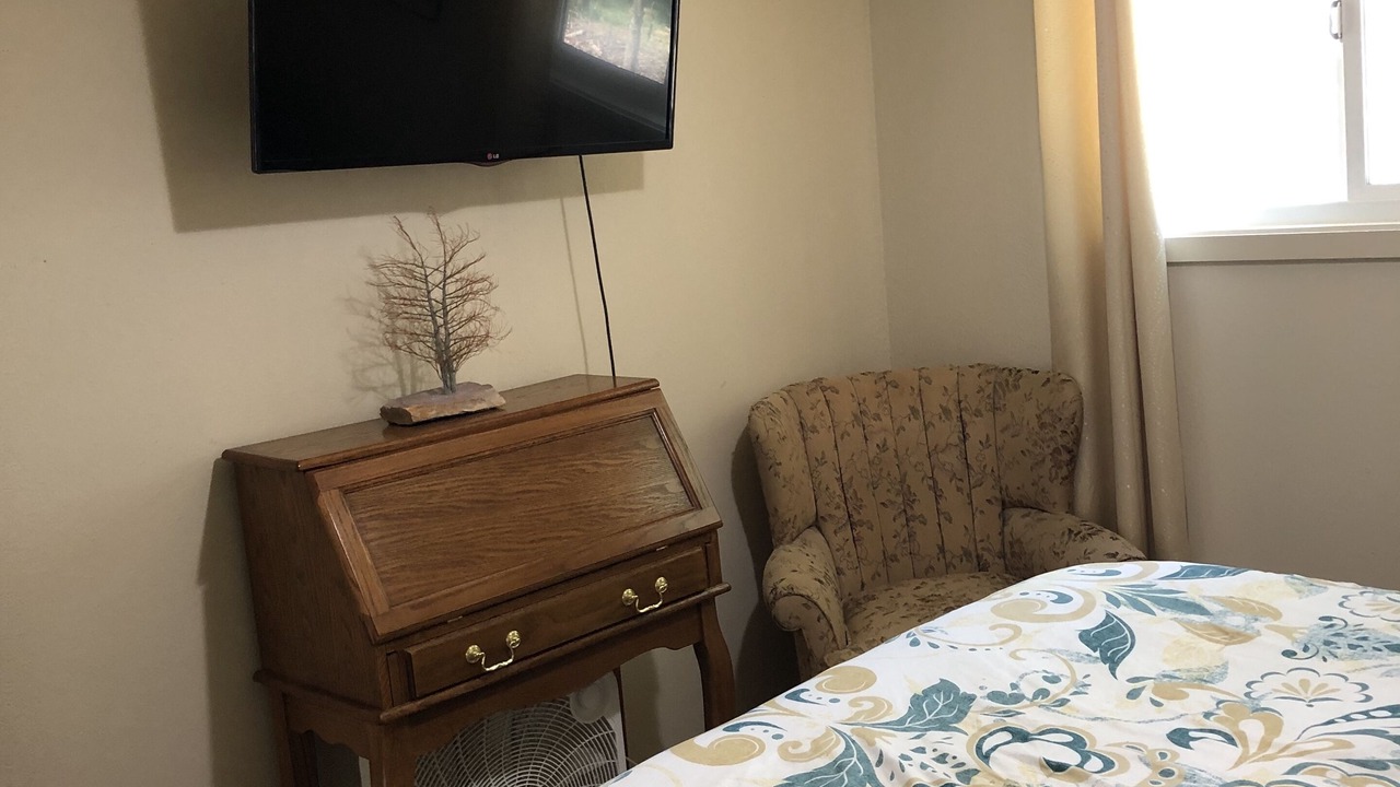 Photo of Bedroom in Trinity Center