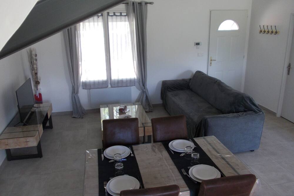 Photo of Livingroom in Le Cailar