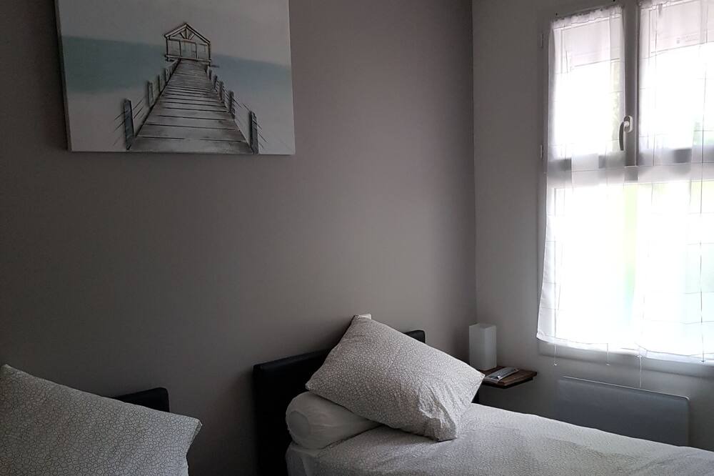 Photo of Bedroom in Le Cailar