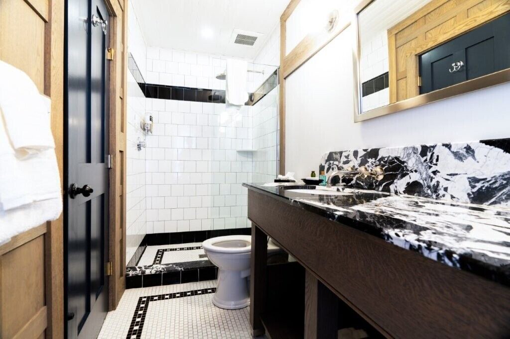 Photo of Others in Oak Bluffs