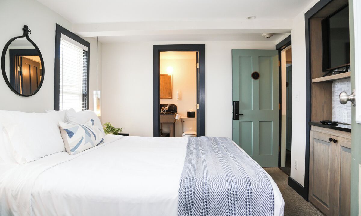 Photo of Bedroom in Oak Bluffs